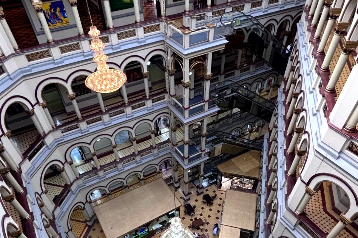 Medellín at dusk from La Moneda viewpoint